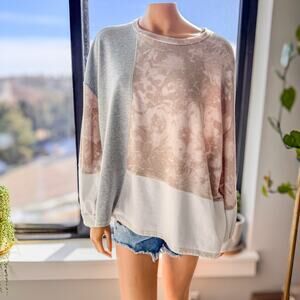 Gilli Colorblock Lightweight Long Sleeve Relaxed Fit Top/Sweatshirt-Women’s S/M